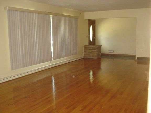 5th image of 2913 Canyon Woods Dr