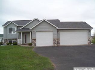8138 Hunter Lake Dr, Clear Lake, MN 55319