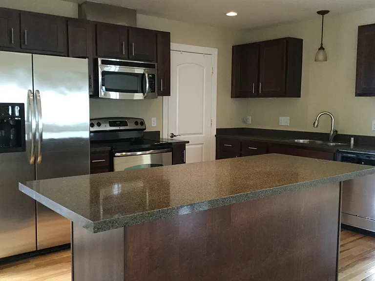 High Pointe Cir — Photo 4