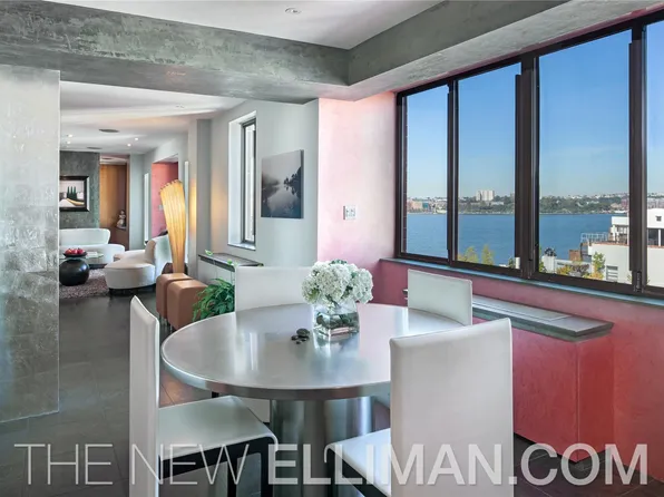 366 West 11th Street image 1 of 18