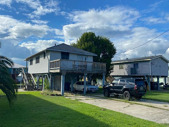 3rd image of 114 Admiral Ln