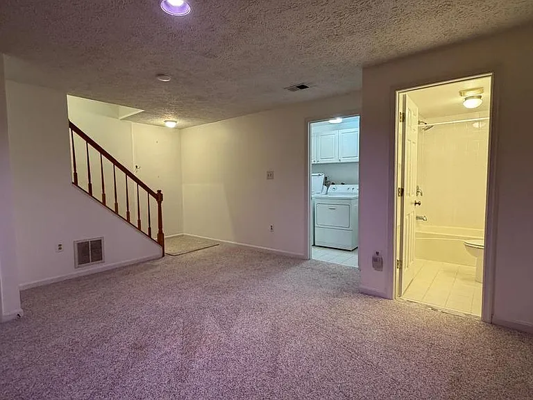 14611 Flower Hill Ct — Photo 22