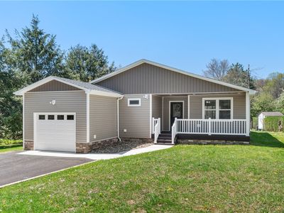 225 Ashbaugh Rd, Jeannette, PA, 15644