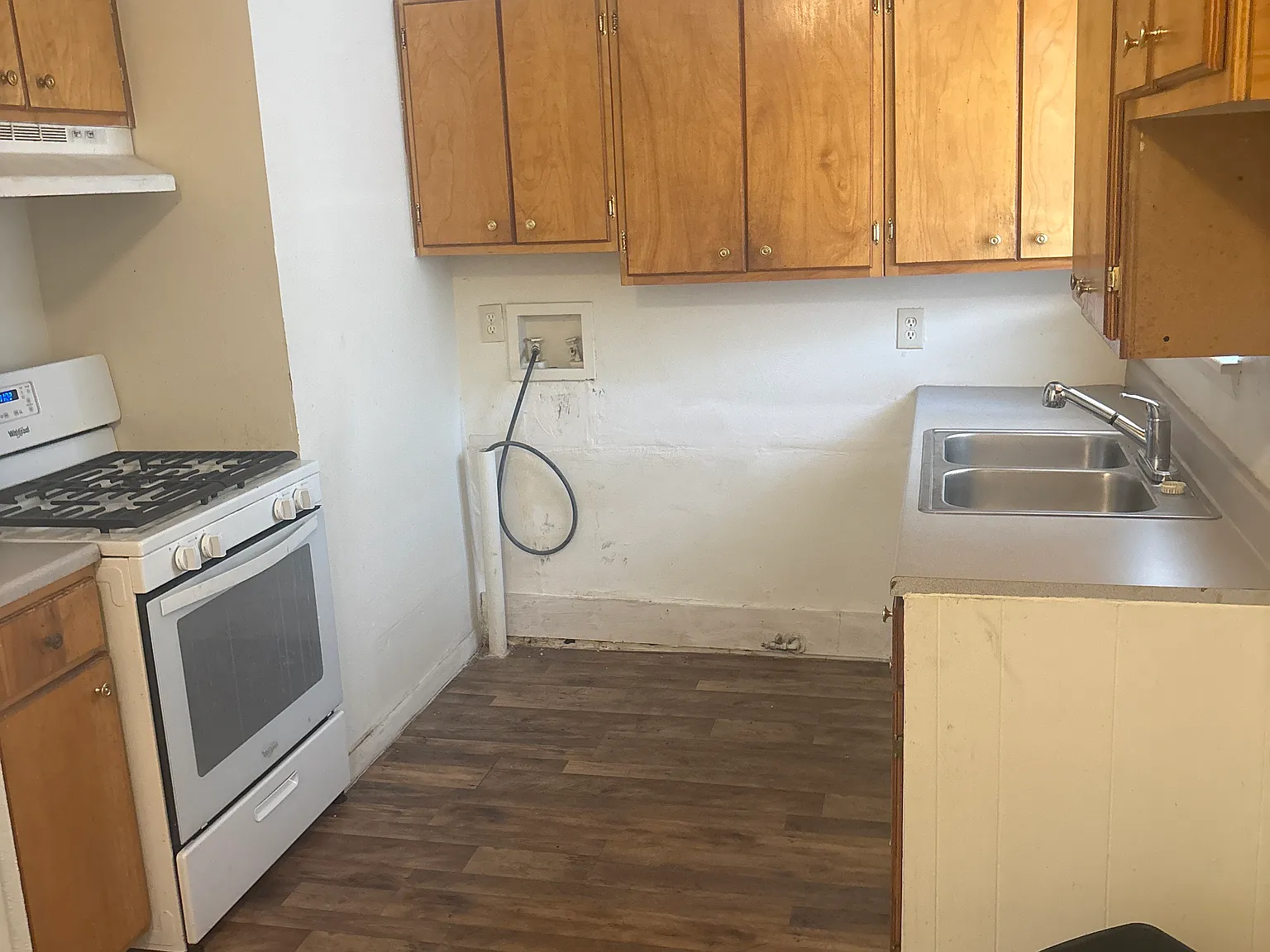 2 bed, 765 sqft, $795 — Photo 3