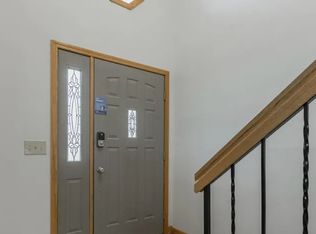 4301 Clemson Cir, Eagan, MN 55122