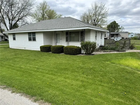 201 Chestnut St, Danville, IL 61832