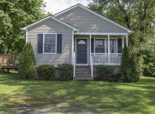 110 Warren Ave, Shenandoah, VA 22849