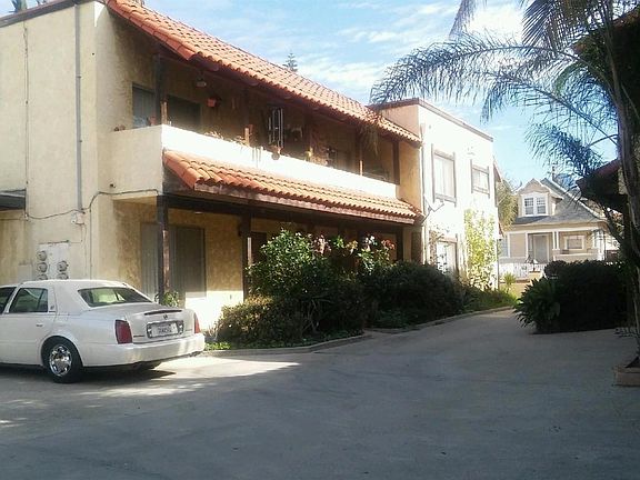 4th image of 6717 Newlin Ave
