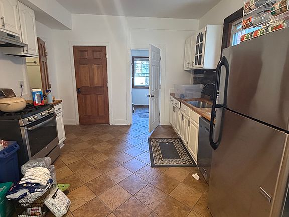 3rd image of 2638 W Belden Ave #1