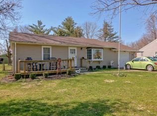 1785 Shaker Rd, Franklin, OH 45005