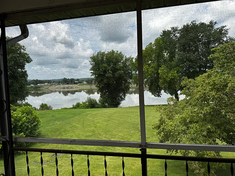 2905 Ohio River Rd — Photo 12