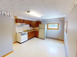 221 S Peoria Ave #2, Dixon, IL 61021