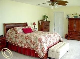5116 Middle Channel Dr, Harsens Island, MI