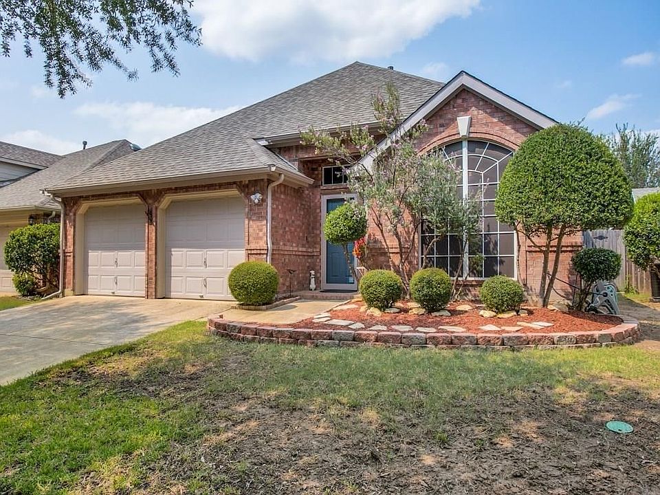 1st image of 4700 Belladonna Dr