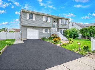 79 Jefferson Street, Freeport, NY 11520