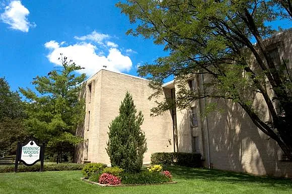Professionally Landscaped Community