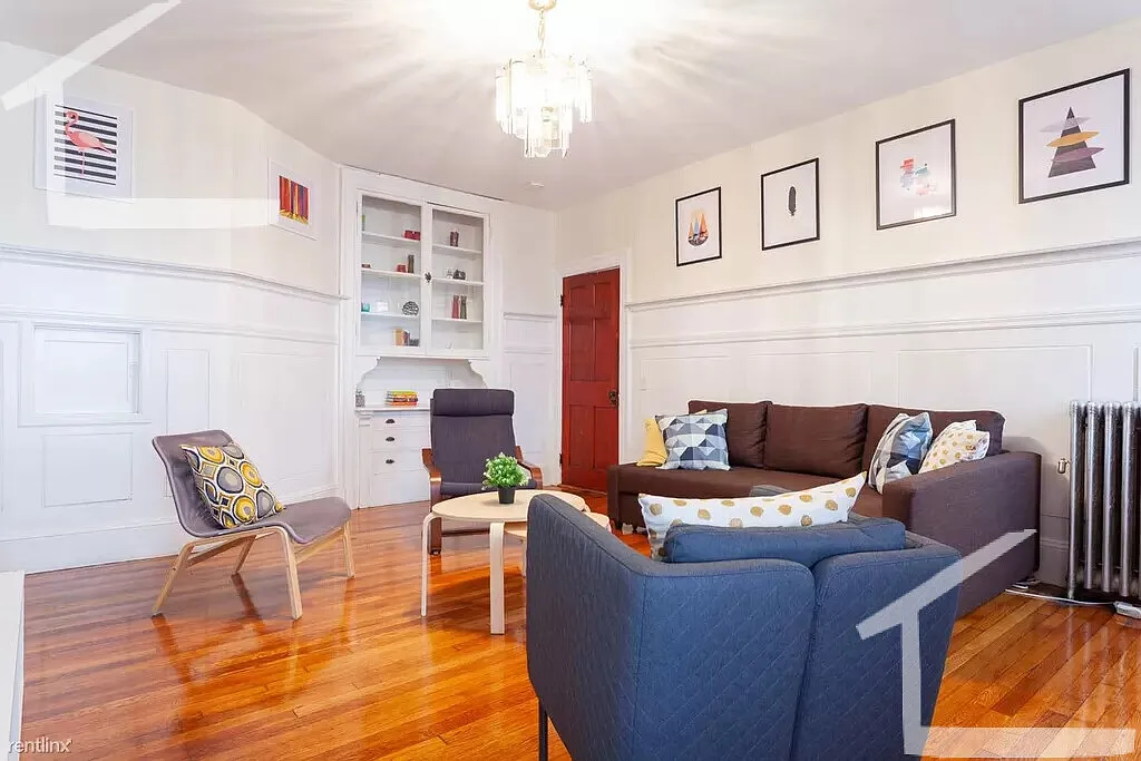 4 bed, 1.5 bath, 1500 sqft, $5,000 — Photo 4