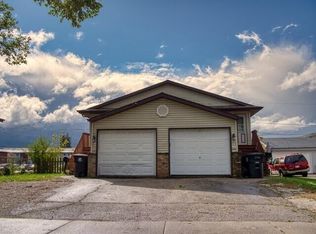2703 E Vogel Ave #2707, Cudahy, WI 53110