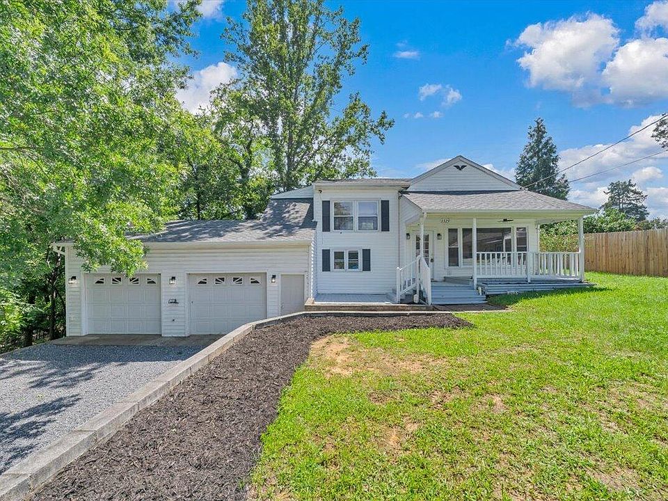 1st image of 1325 Lewis Rd SE