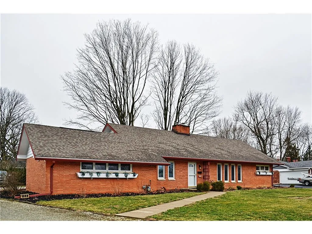 6428 Harbridge Rd photo 1