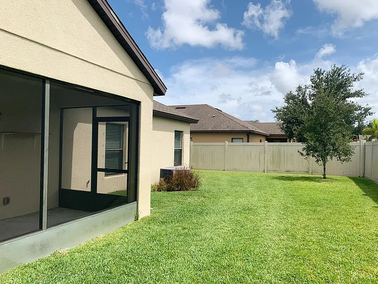 936 Sangria Cir — Photo 48