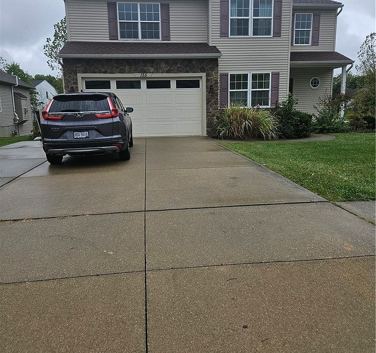 1st image of 155 Granite Dr