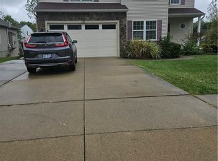 155 Granite Dr, Peninsula, OH