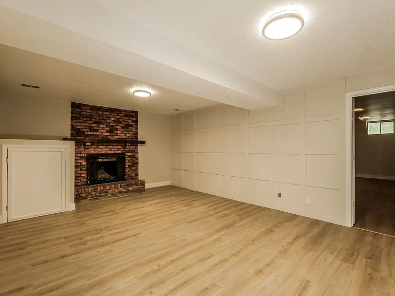 15045 Switzer Rd — Photo 12