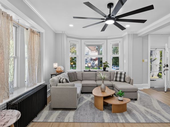 219 S Scott Ave Unit 1