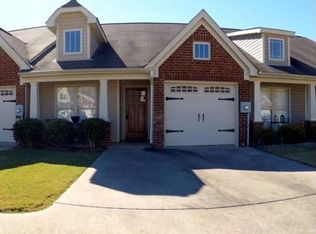 2110 Rossburg Pl, Calera, AL 35040