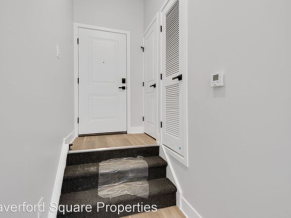 3rd image of 1231 Belmont Ave #1