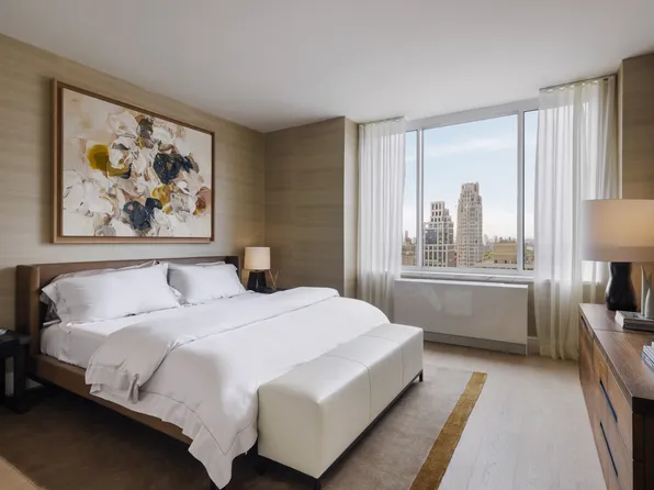 400 East 84th Street image 9 of 25