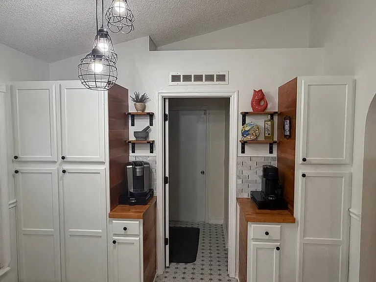 11058 Miata Ct — Photo 12