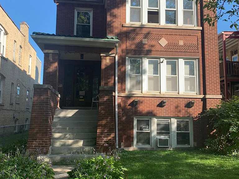 3419 N Hamlin Ave #2 — Photo 11