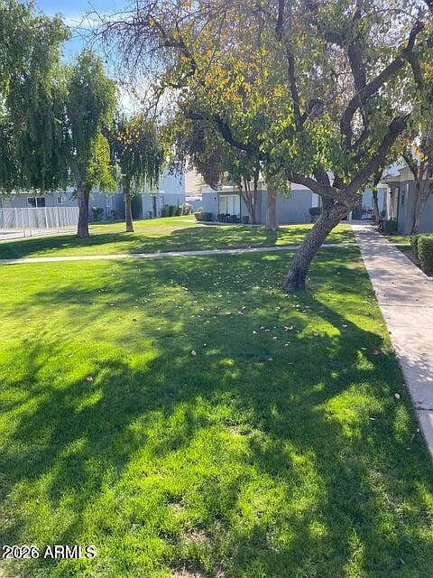 2 bed, 1.0 bath, 837 sqft, $1,650 — Photo 4