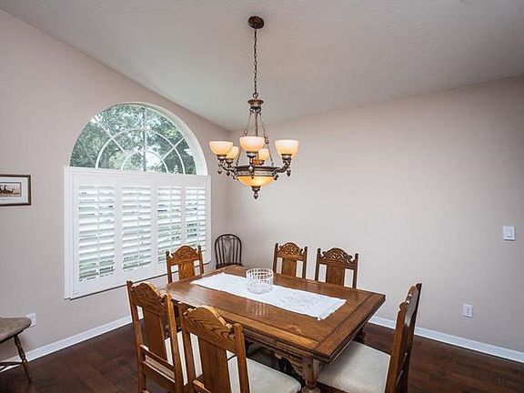 4th image of 10604 Keswick Pl