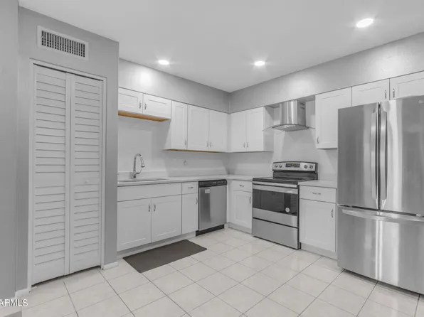 720 S DOBSON Road #119, Mesa, AZ 85202