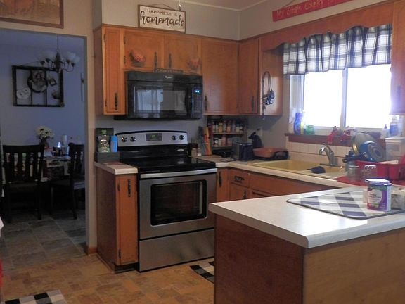 5th image of 182 Derby Ave