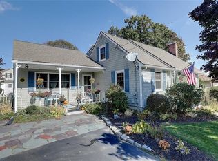 27 Howland Ave, Warwick, RI 02888