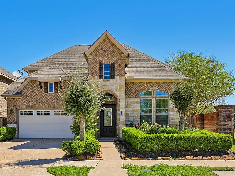 1123 Penny Worth Dr — Photo 1