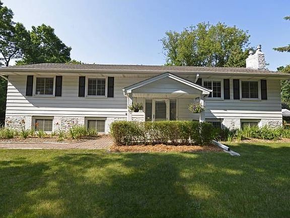 Great home in Minnetonka