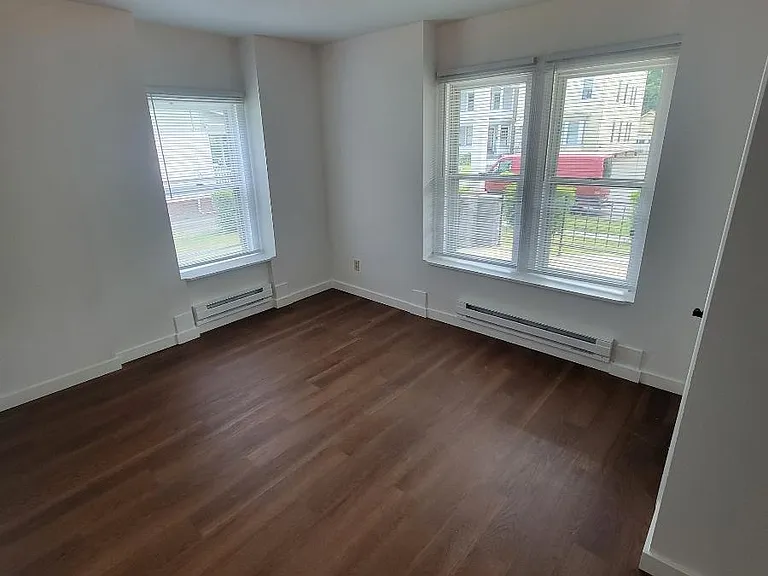 1719 Highland Ave #1 — Photo 3