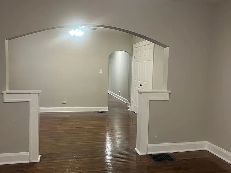 710 N Grant Ave — Photo 7