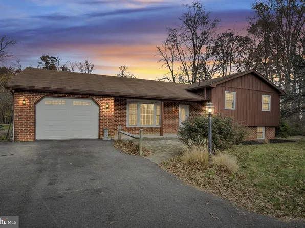 620 Gooseville Rd, New Oxford, PA 17350