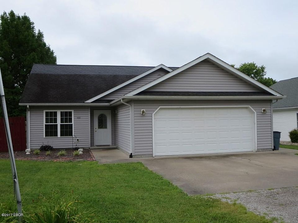 1st image of 1433 N Cypress Dr
