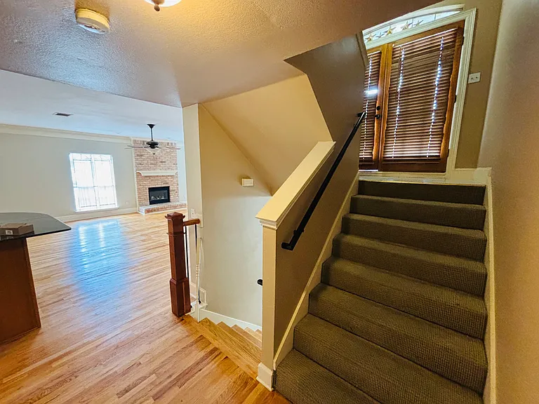 4618 Columbia Ave — Photo 9