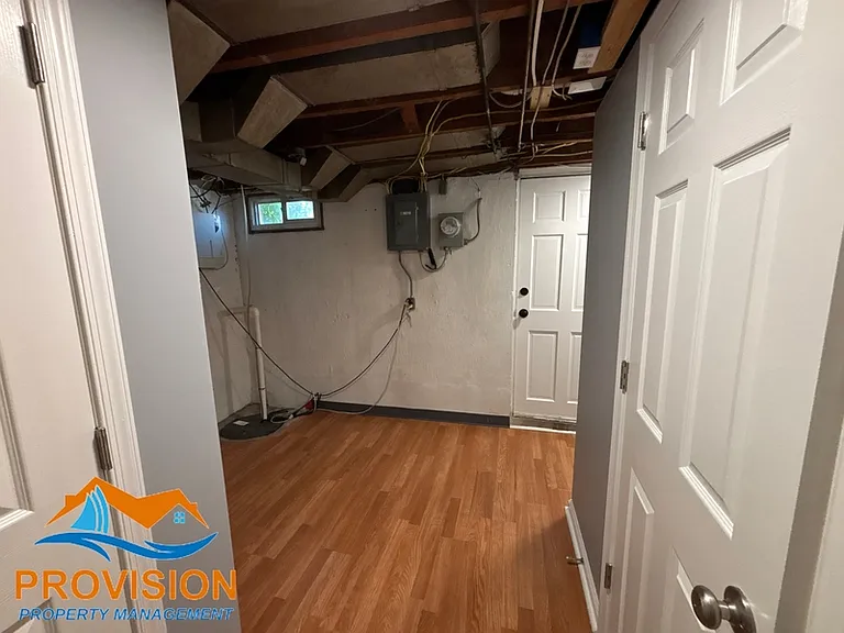 120 Kingston Rd — Photo 19