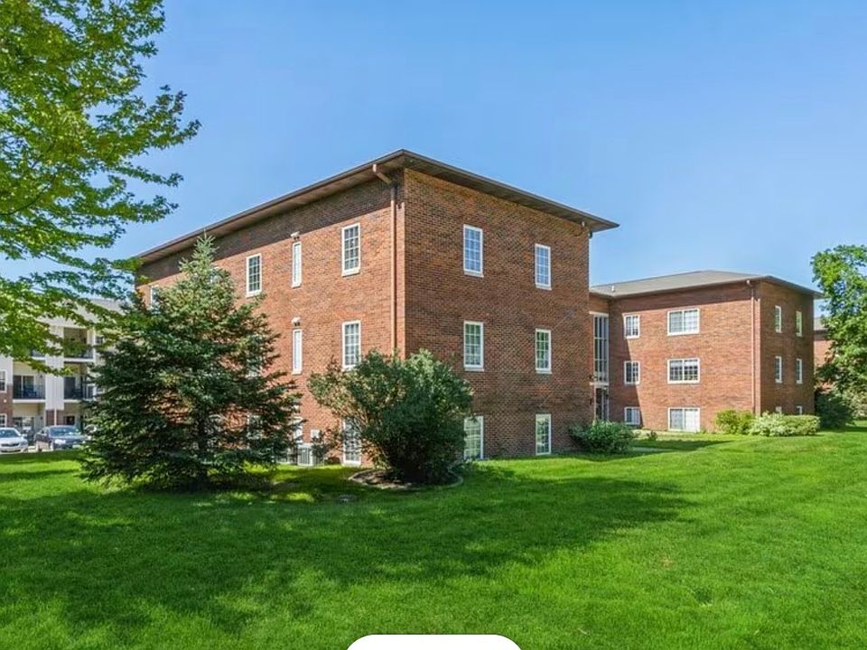 1st image of 313 Grandview Ct