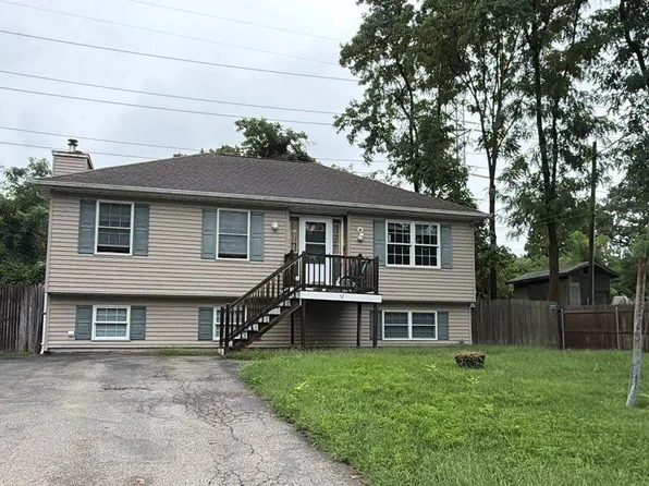 77 Prince Road, Rocky Point, NY 11778