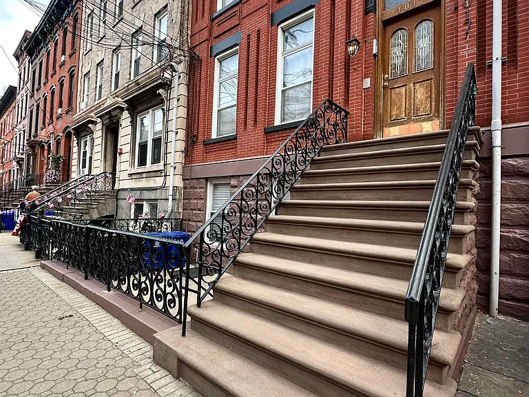 1017 Park Ave #1 — Photo 12